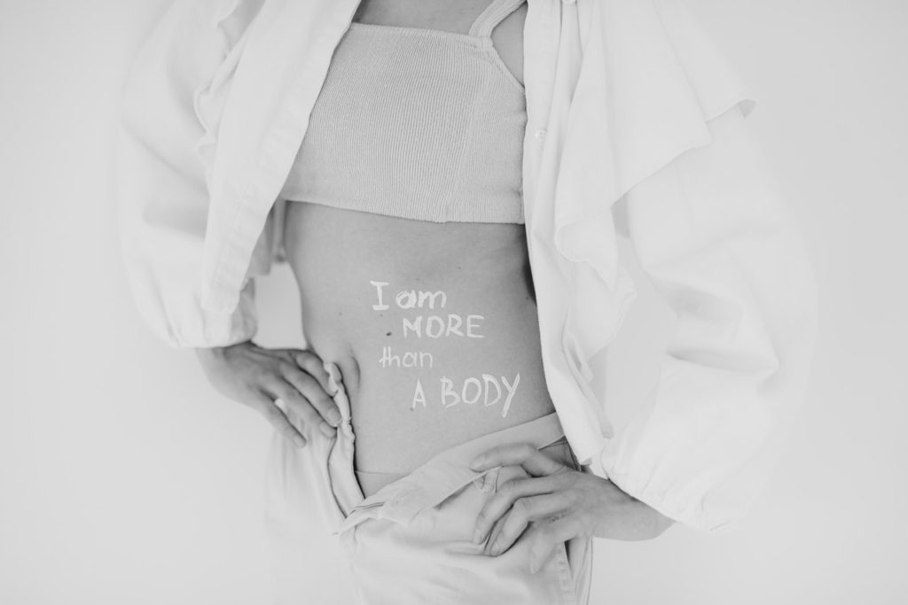 I'm A Recovered Anorexic But I Can't Love My Body